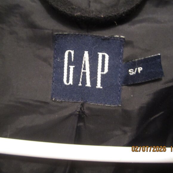 GAP Coat - Picture 5 of 6